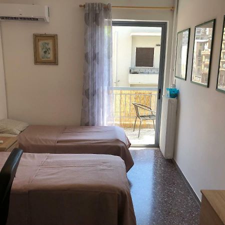 Metaxourgio Spacious Two Bedroom Apartment Афины Экстерьер фото