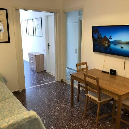 Metaxourgio Spacious Two Bedroom Apartment Афины Экстерьер фото